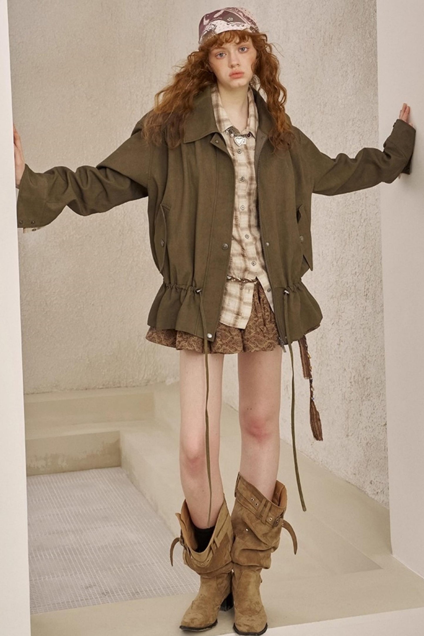 Pleats Waist Solid Color Loose Jacket