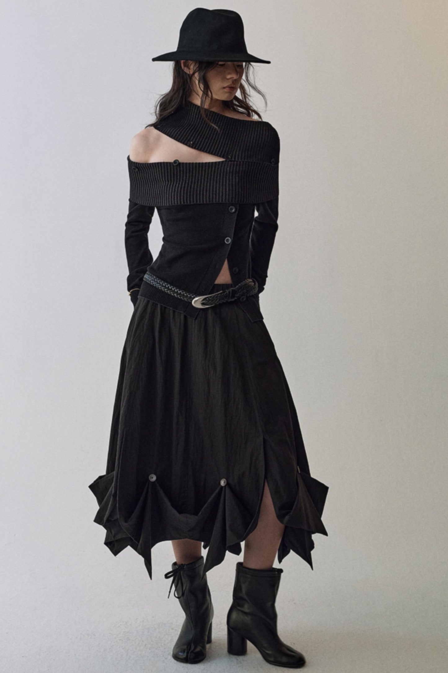 Light And Shadow One-shoulder Top