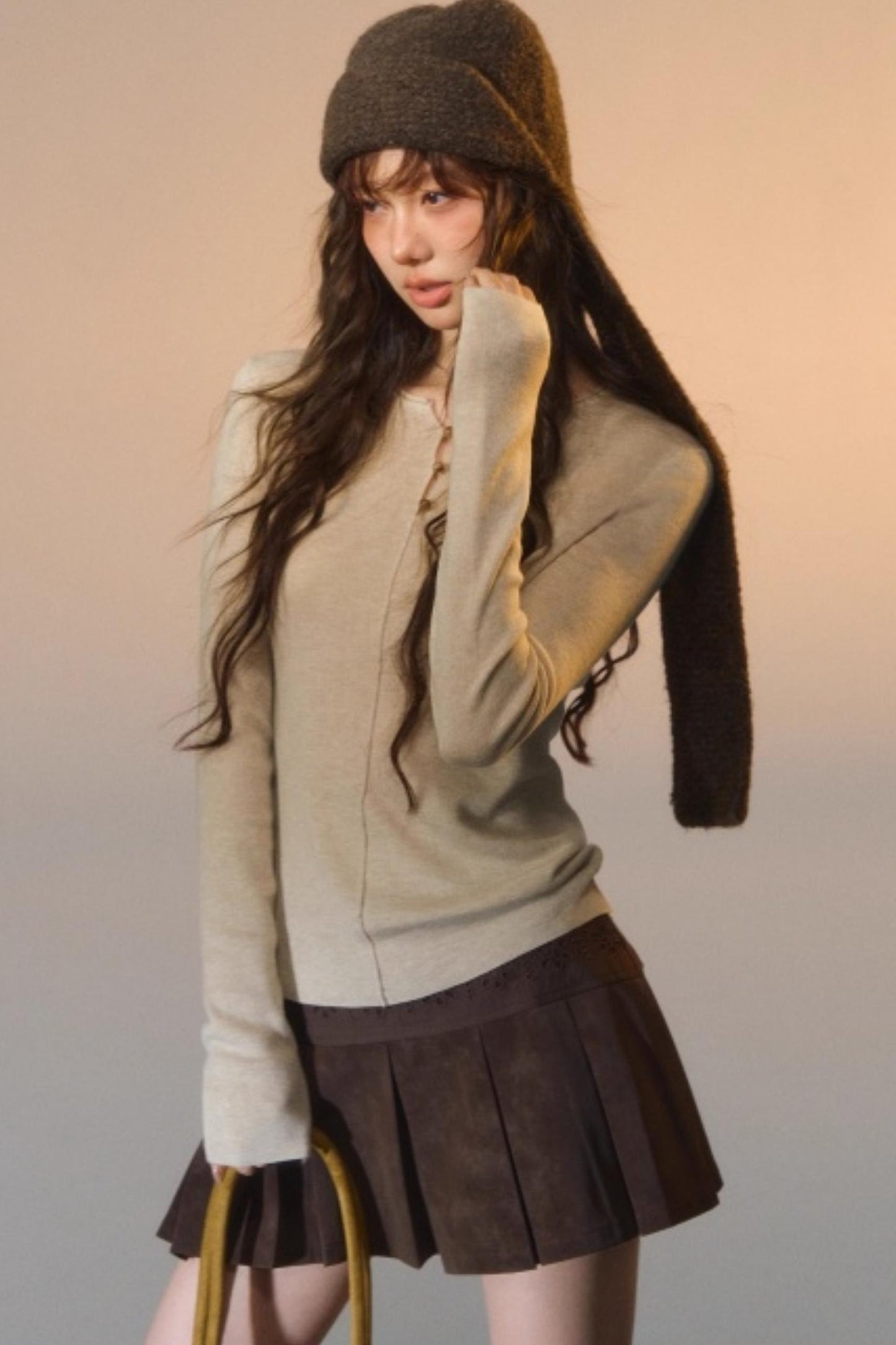 Line-Breasted Base T-Shirt