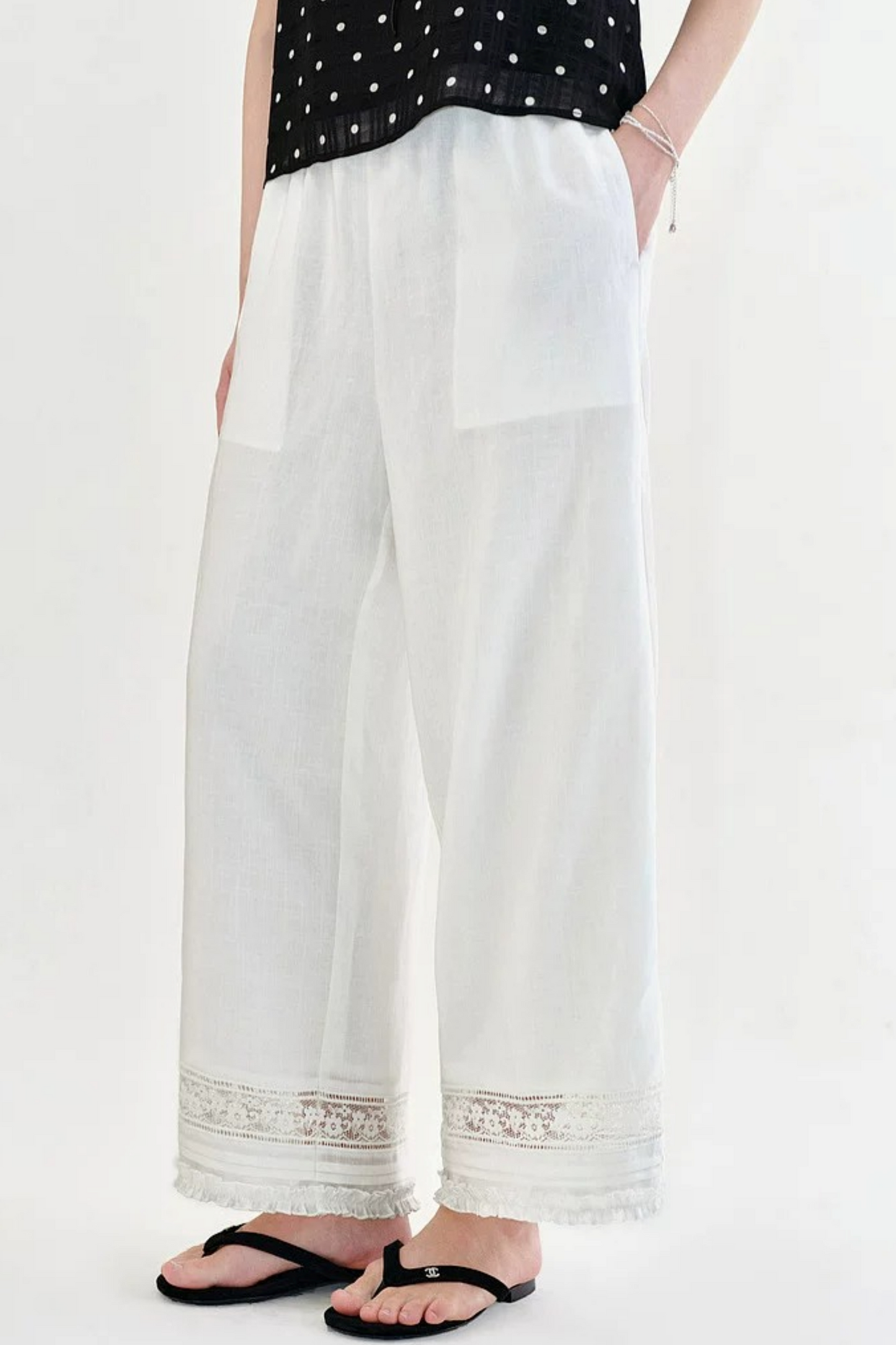 Fano Relaxed Lace Patchwork Wide-Leg Pants