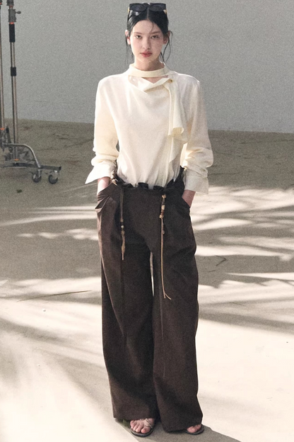 Lange Hose aus plissiertem Mikro-Samt