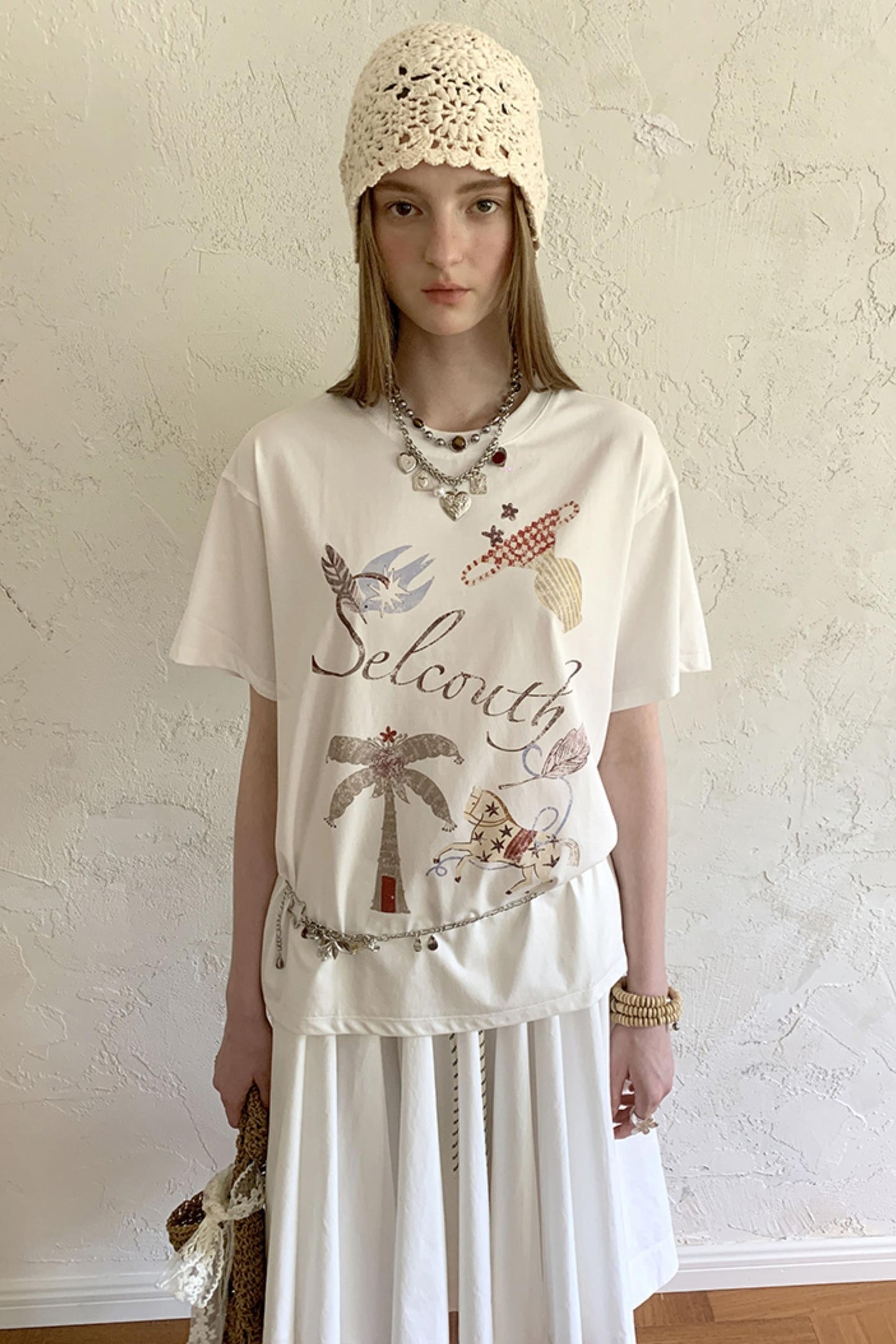 Lazy Wave Playful Print Short Sleeve T-shirt