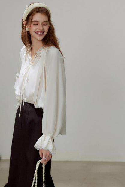 Silhouette V-Neck Shirt