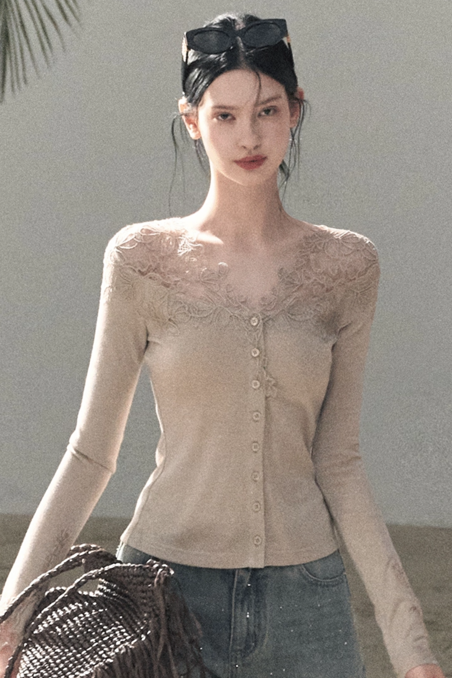 Two-Tone Irregular Lace Cardigan