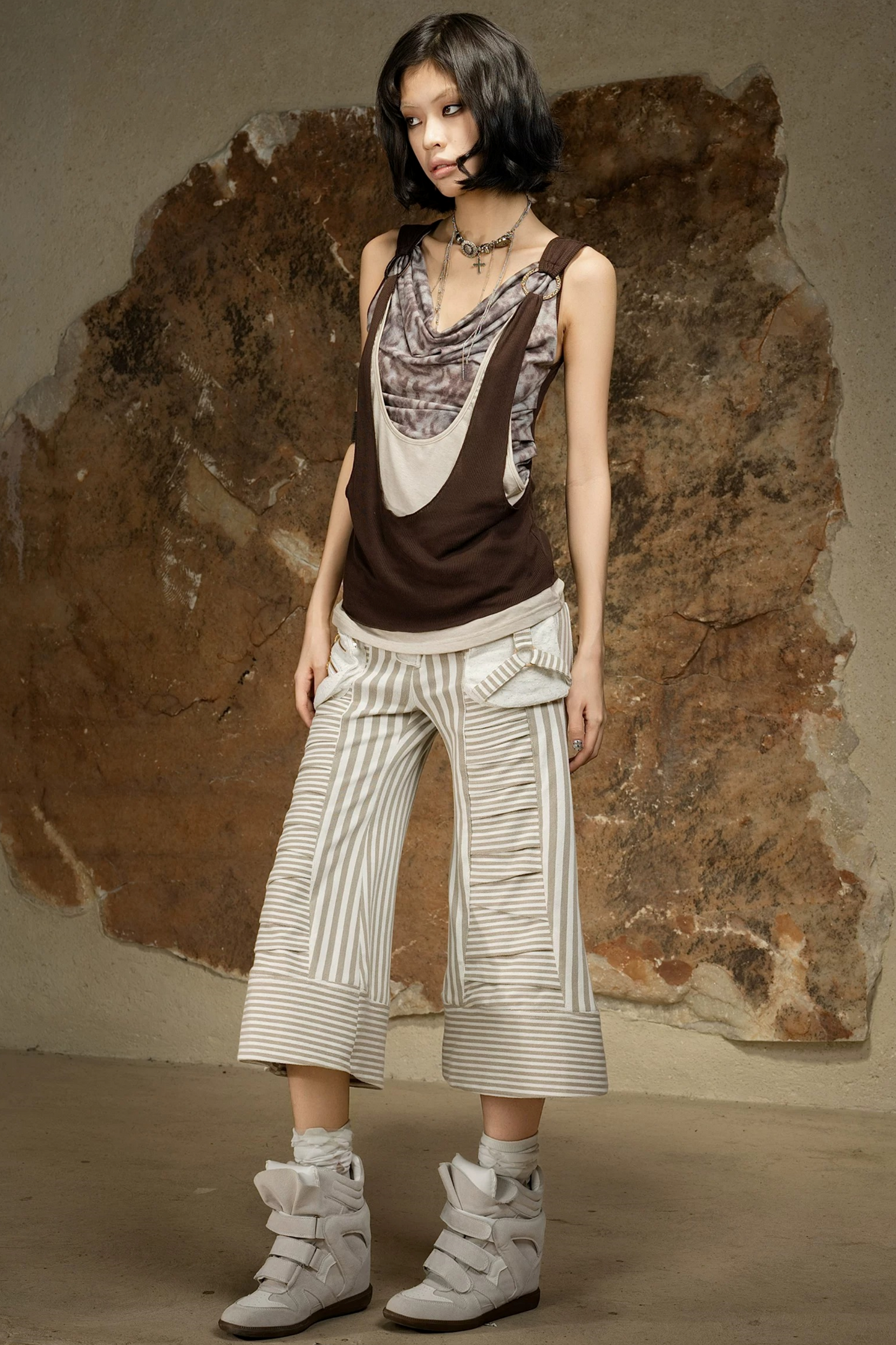 Dark Punk Cropped Pants