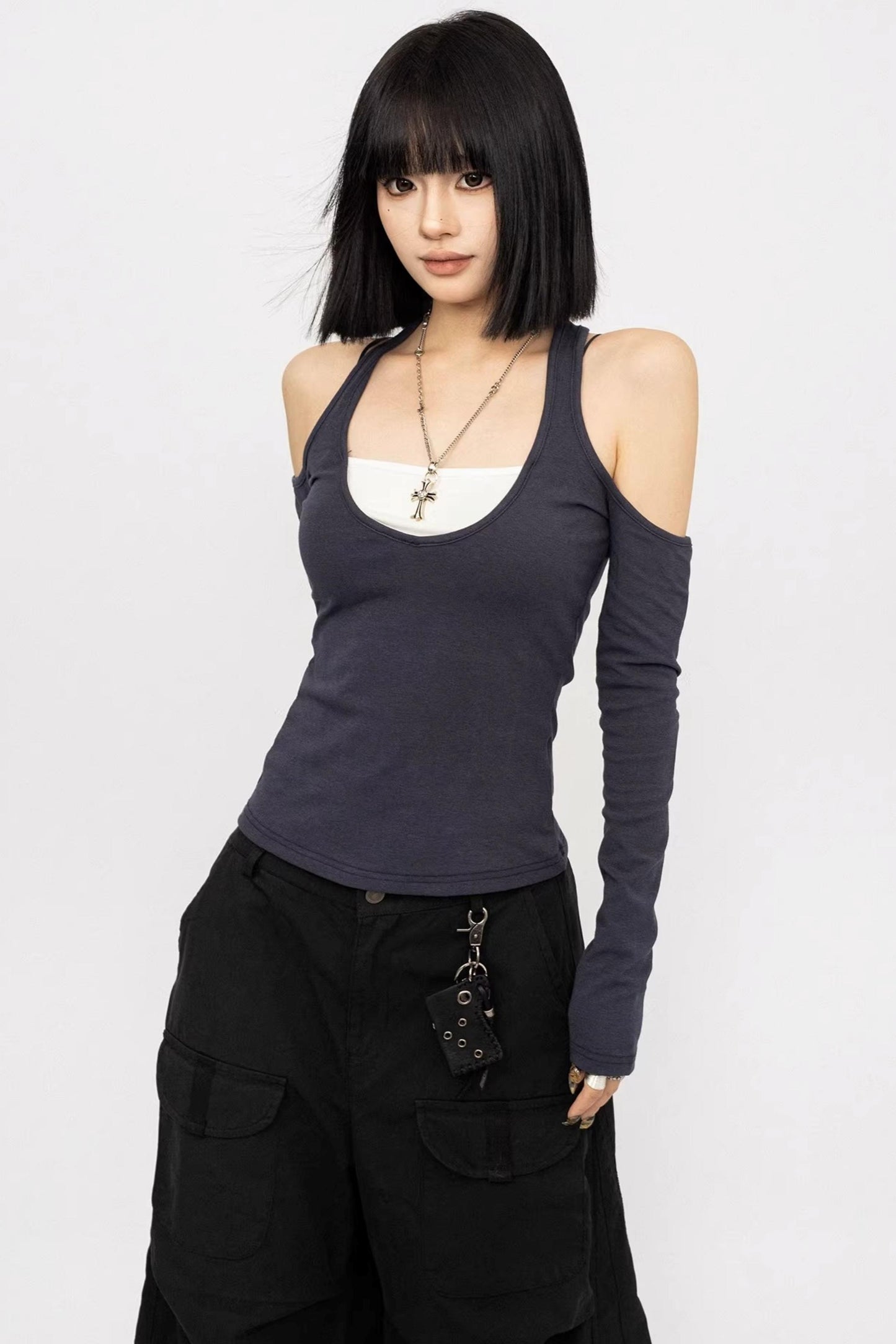 오프숄더 홀터넥 탑