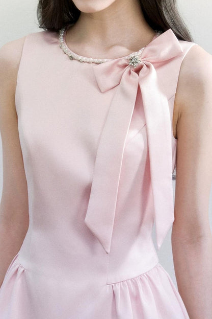 Abito da principessa rosa in raso