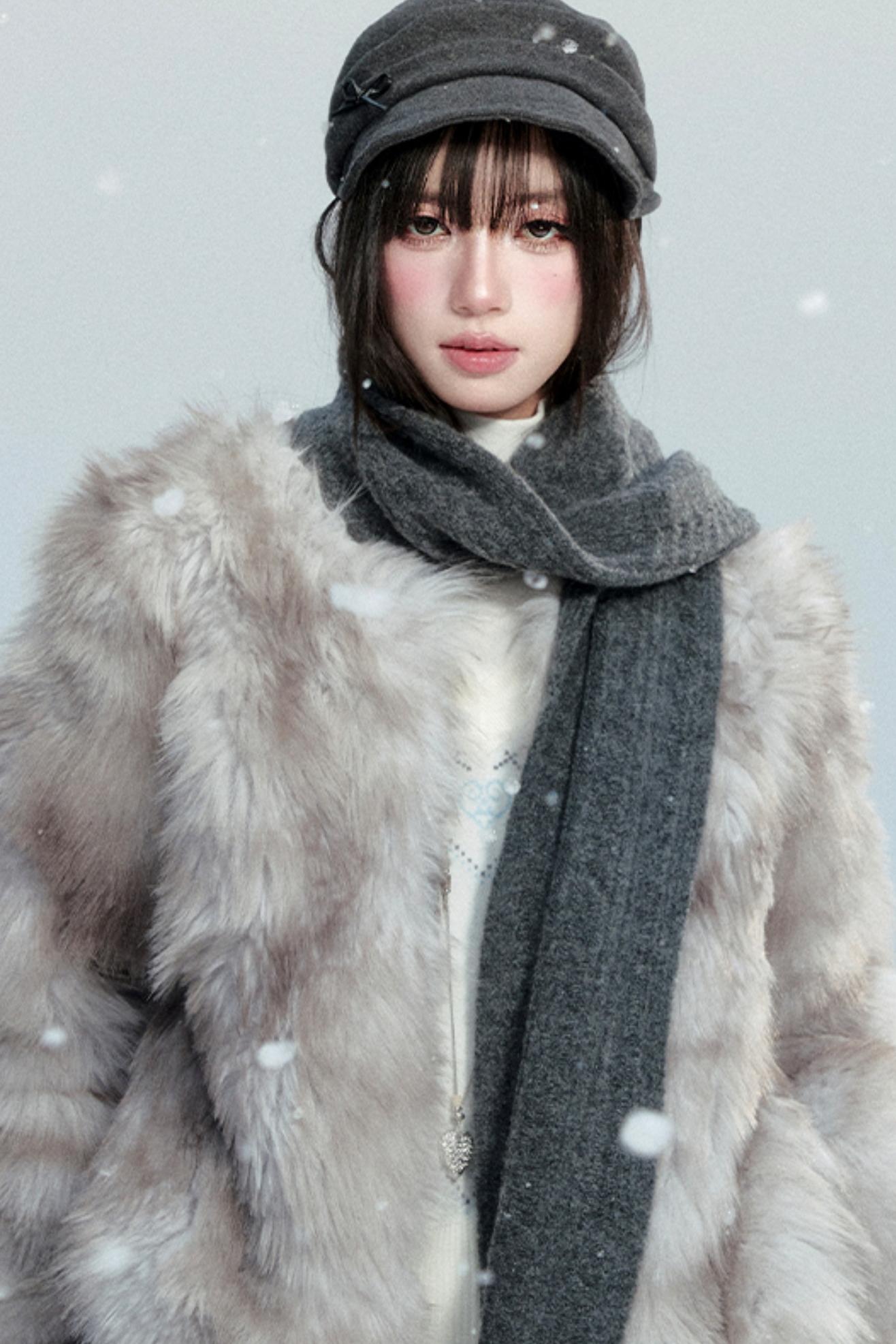 Vintage Wool Blend Knitted Scarf