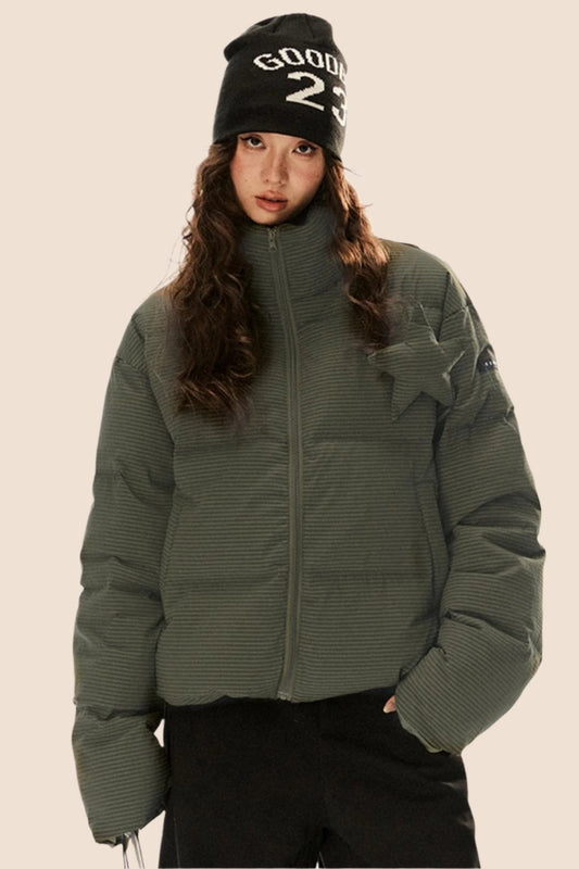 Kurze warme Daunenjacke 