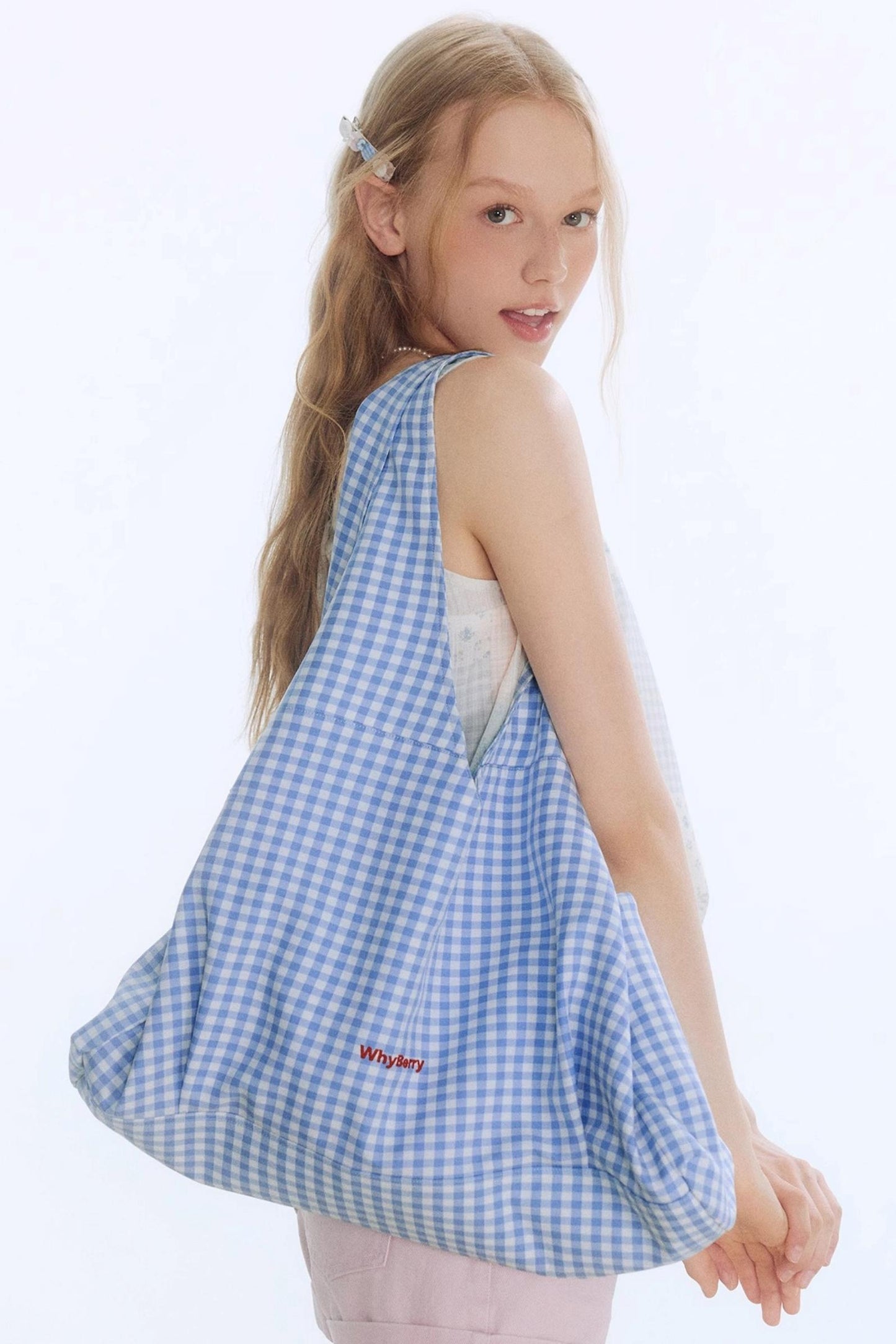 Vintage Strawberry Zipper Tote