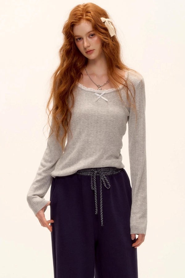 Lace-Trimmed Bow Hollow Knit Top