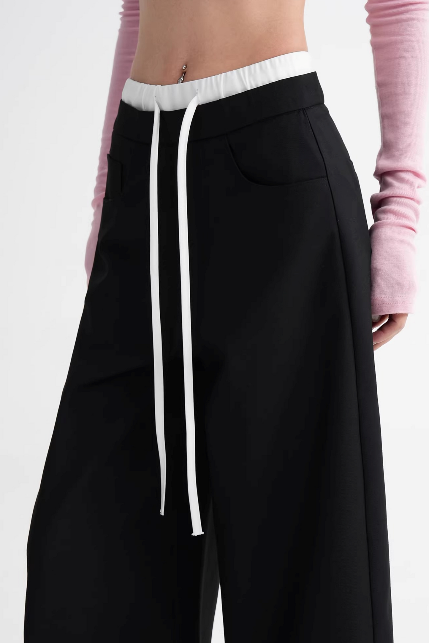 Elegant Color-Blocking Wide-Leg Pants