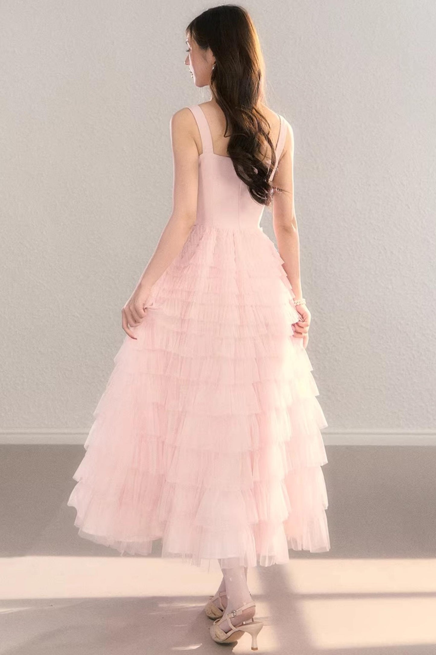 Robe en Dentelle Rose Rêvée