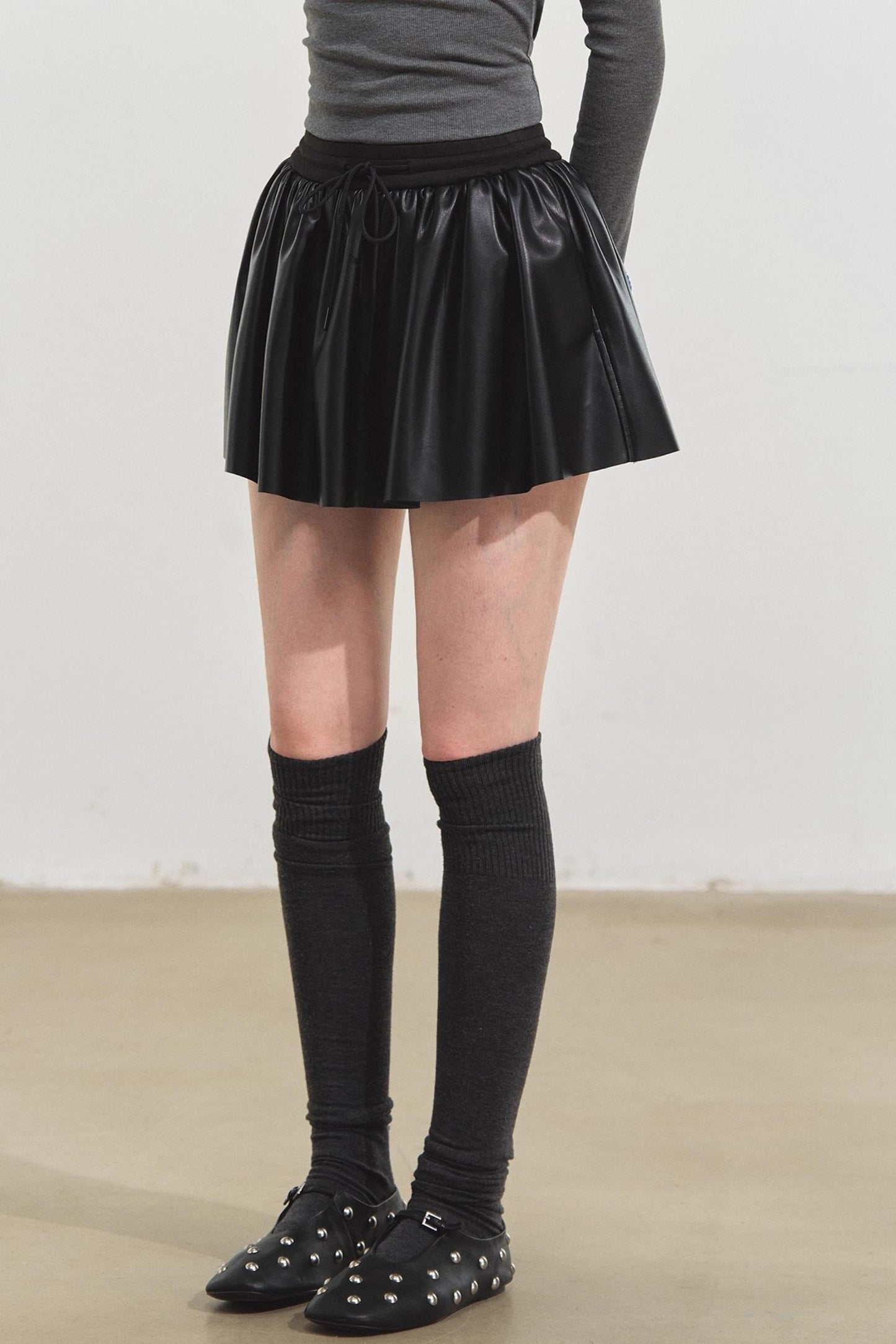 Simple Puffy Leather Skirt
