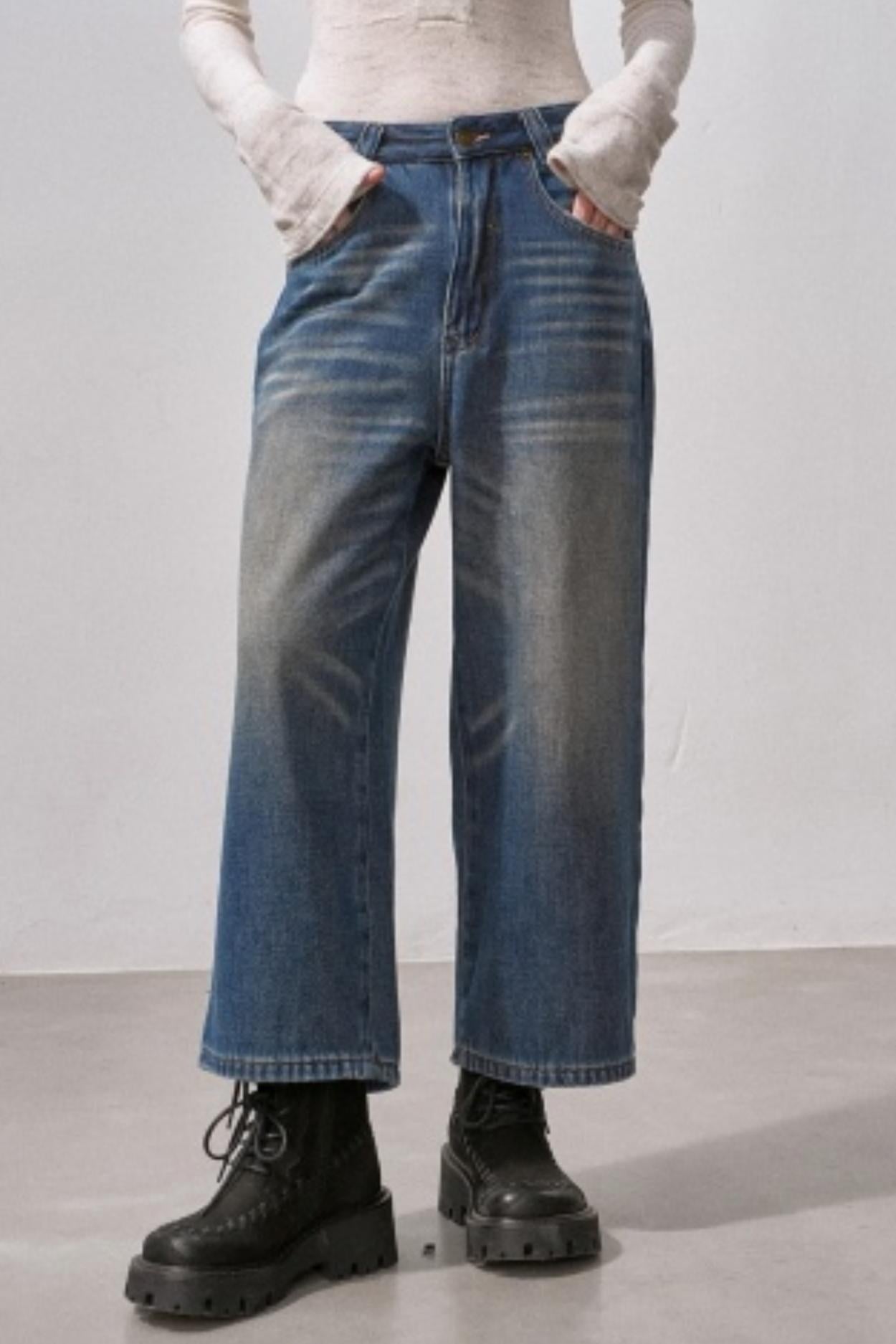 Retro Fleece-Lined Cropped Jeans