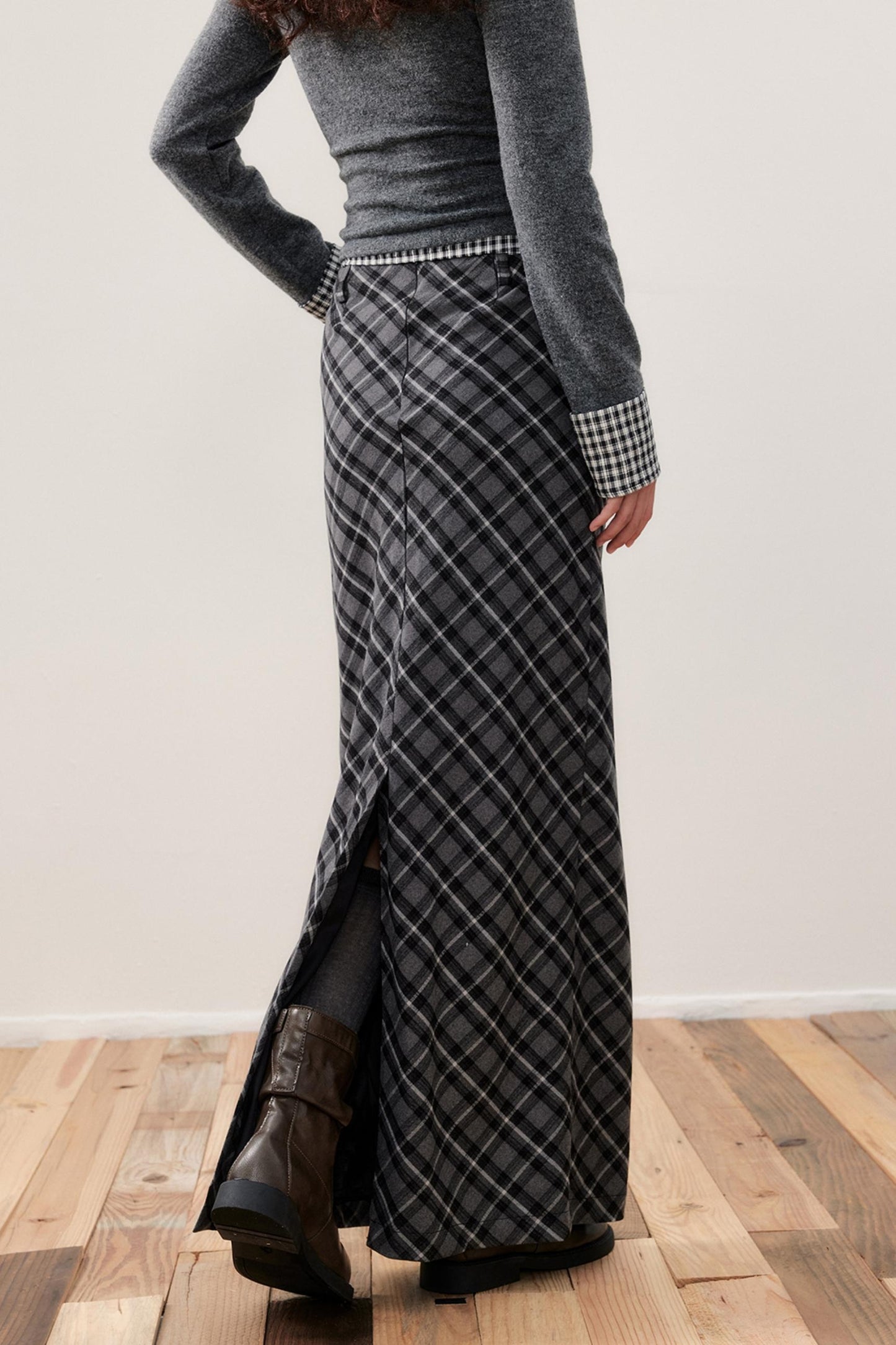 Prismatic Straight Skirt