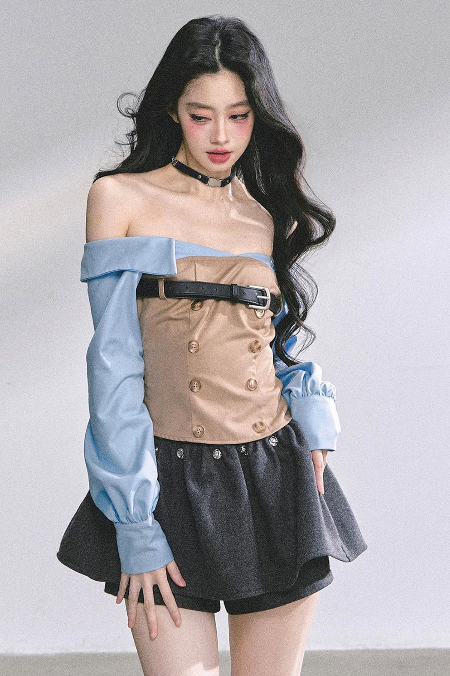 Wide Shoulder Crop Full Sleeve Top