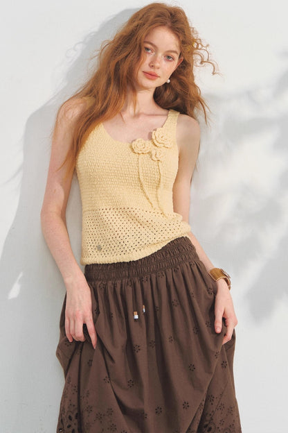 Three-Dimensional Knitted Vest