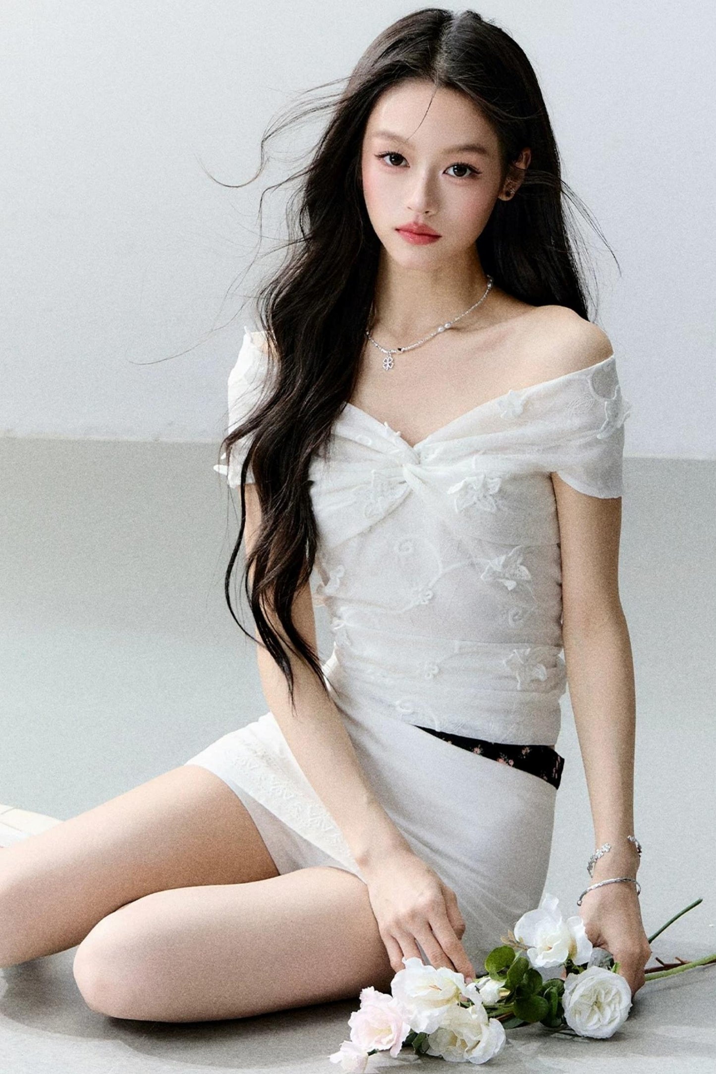 달빛 자카드 원숄더 상의 셋업