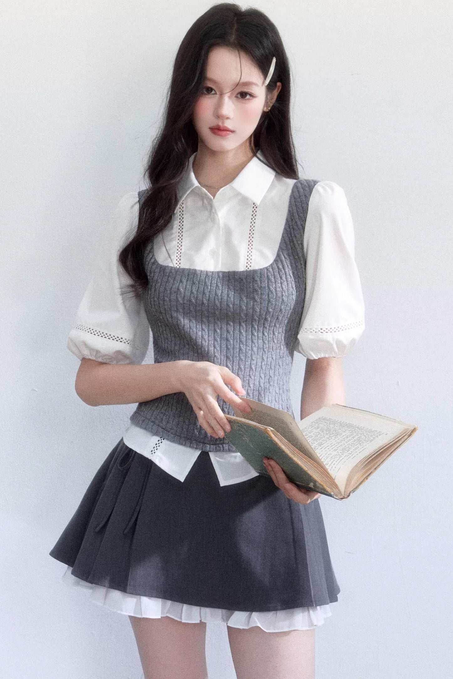 Conjunto de camisa de manga abullonada con bloques de color