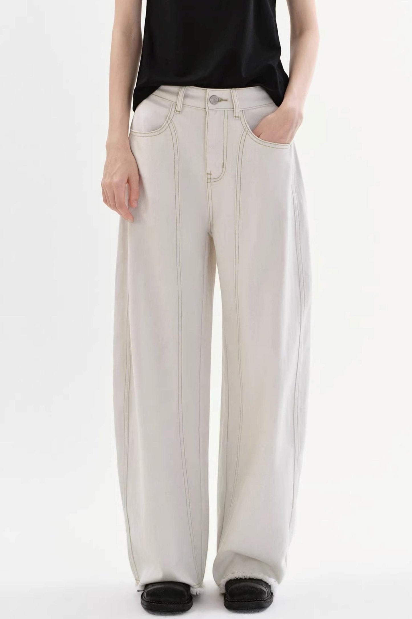 Minimalist Drape Wide-Leg Jeans