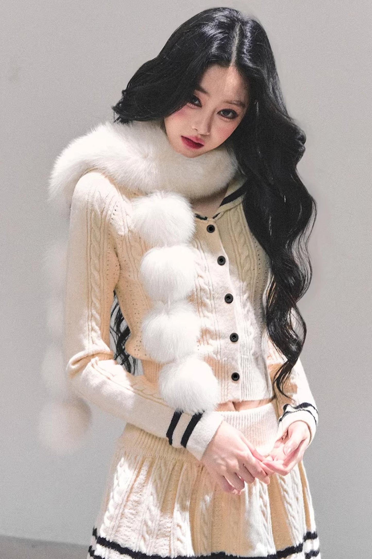 Red Evening Breeze Knitted Sweater Set-Up