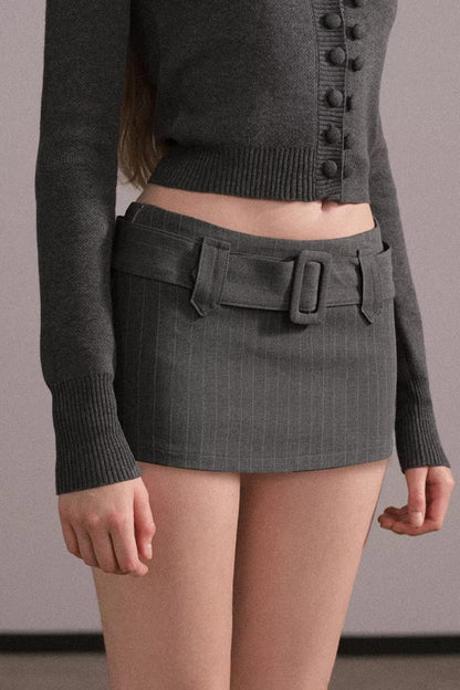 Slim Hip-Hugging Skirt