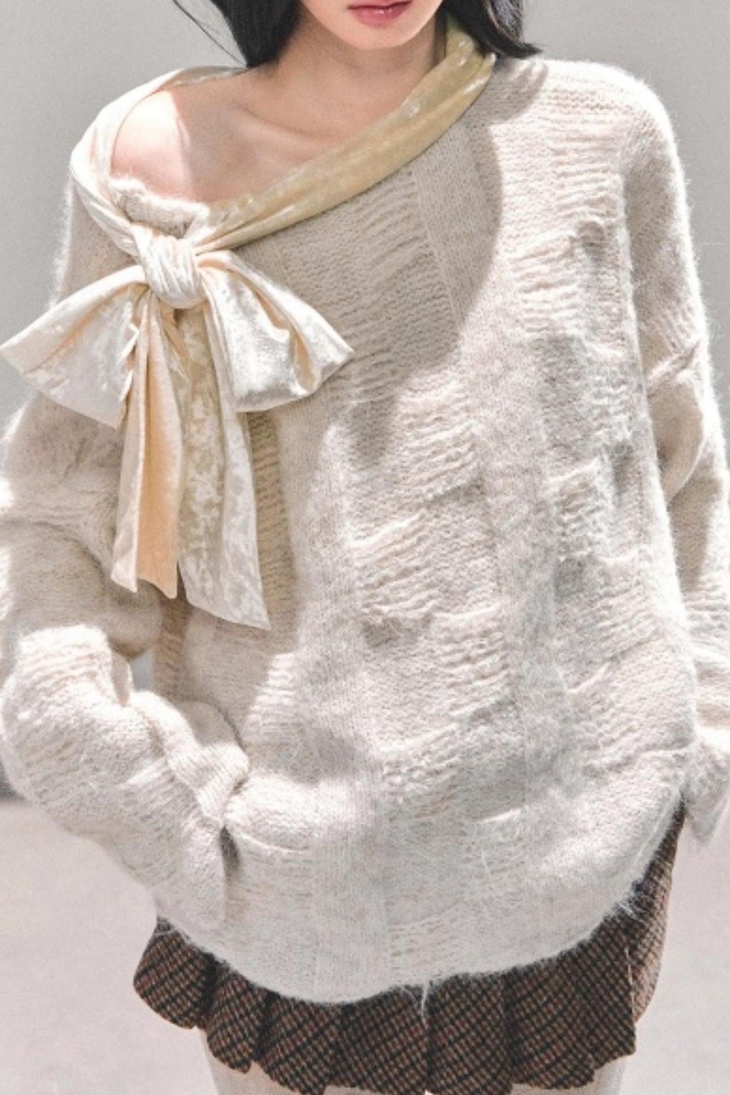 Sweet Bow-Knot Off-Shoulder Sweater