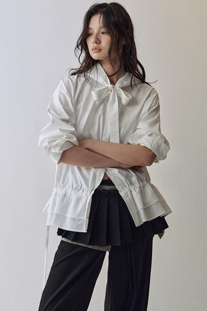 Constriction Silhouette Hooded Jacket