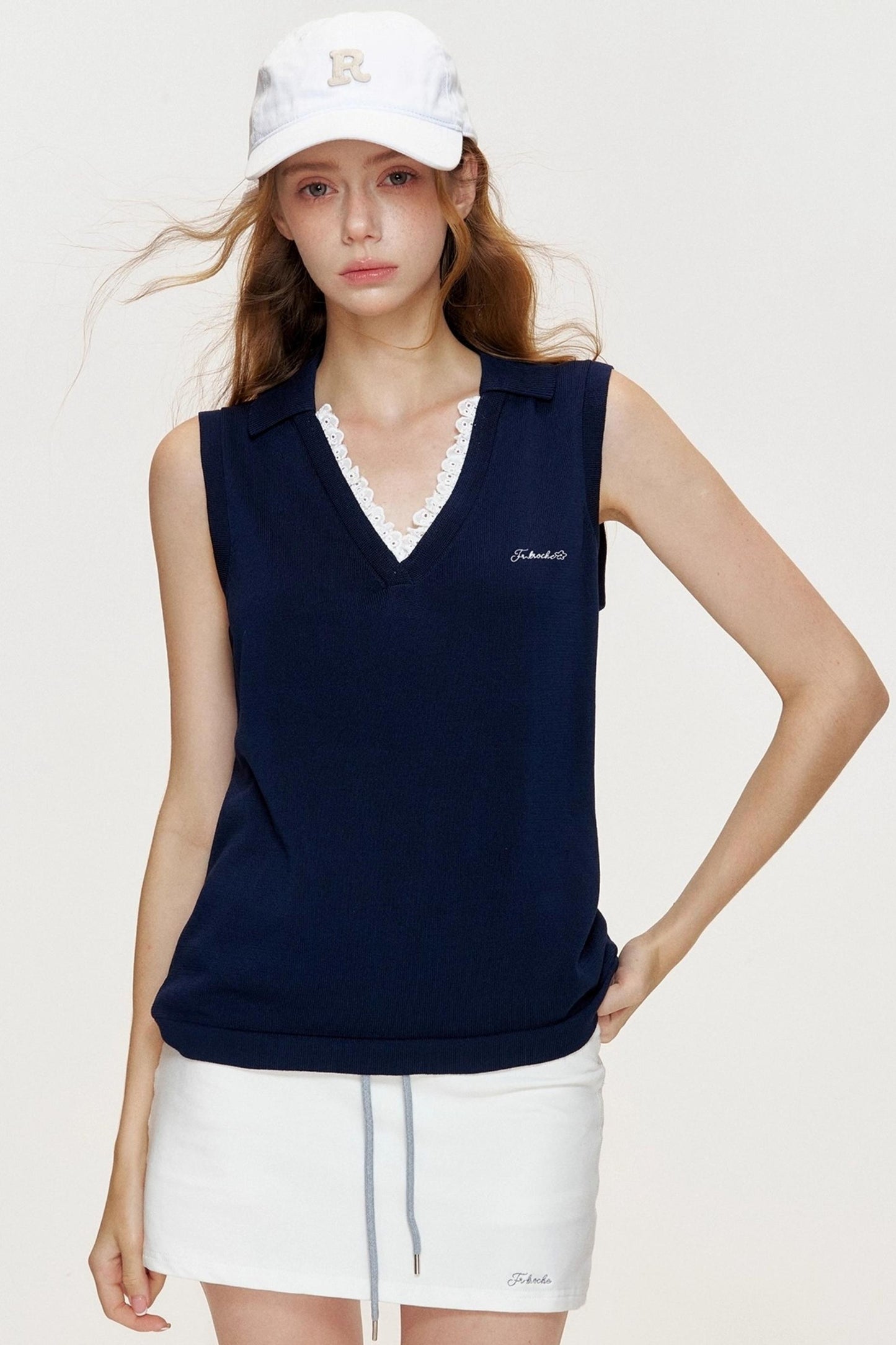 Beige Grain Embroidered Lace Knit Vest