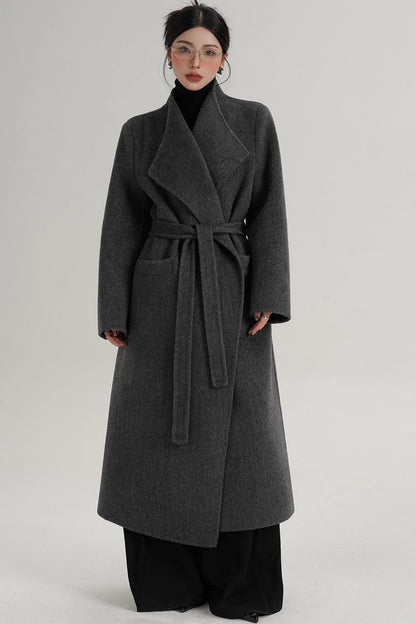 Elegant Wool Bathrobe Coat