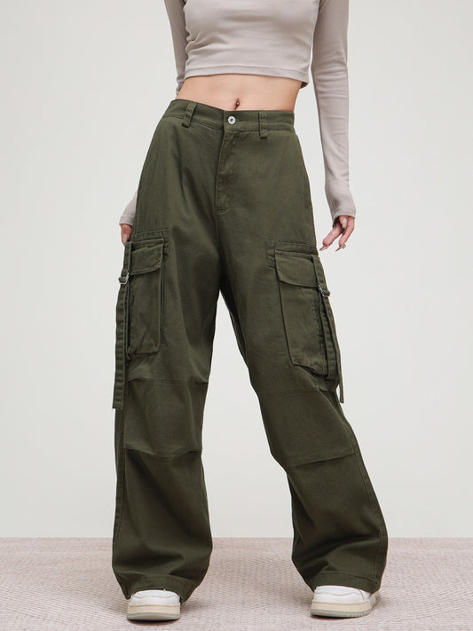 American vibe style streamer black cargo pants