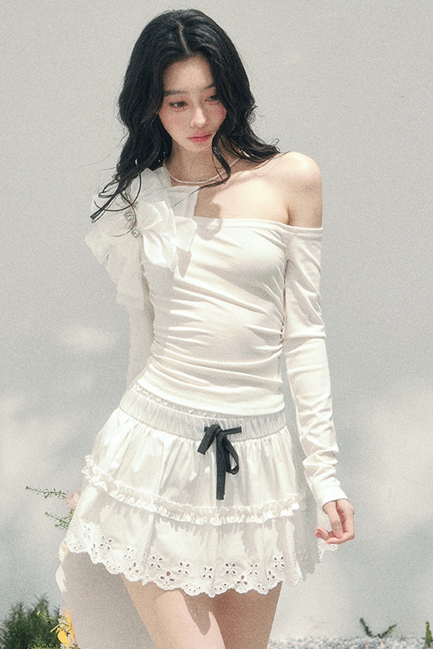 Spring White Half-Skirt