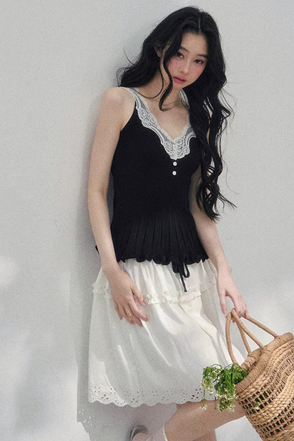 Spring White Half-Skirt