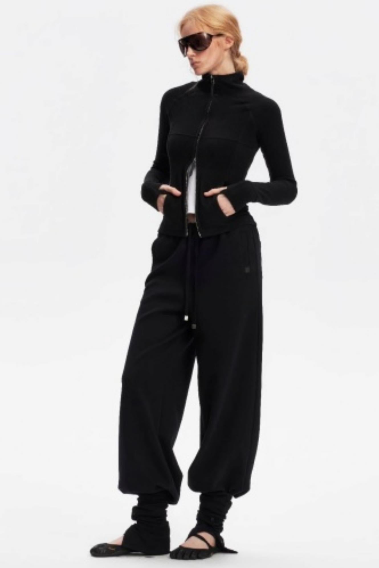 Minimalist Fleece Cycling Top