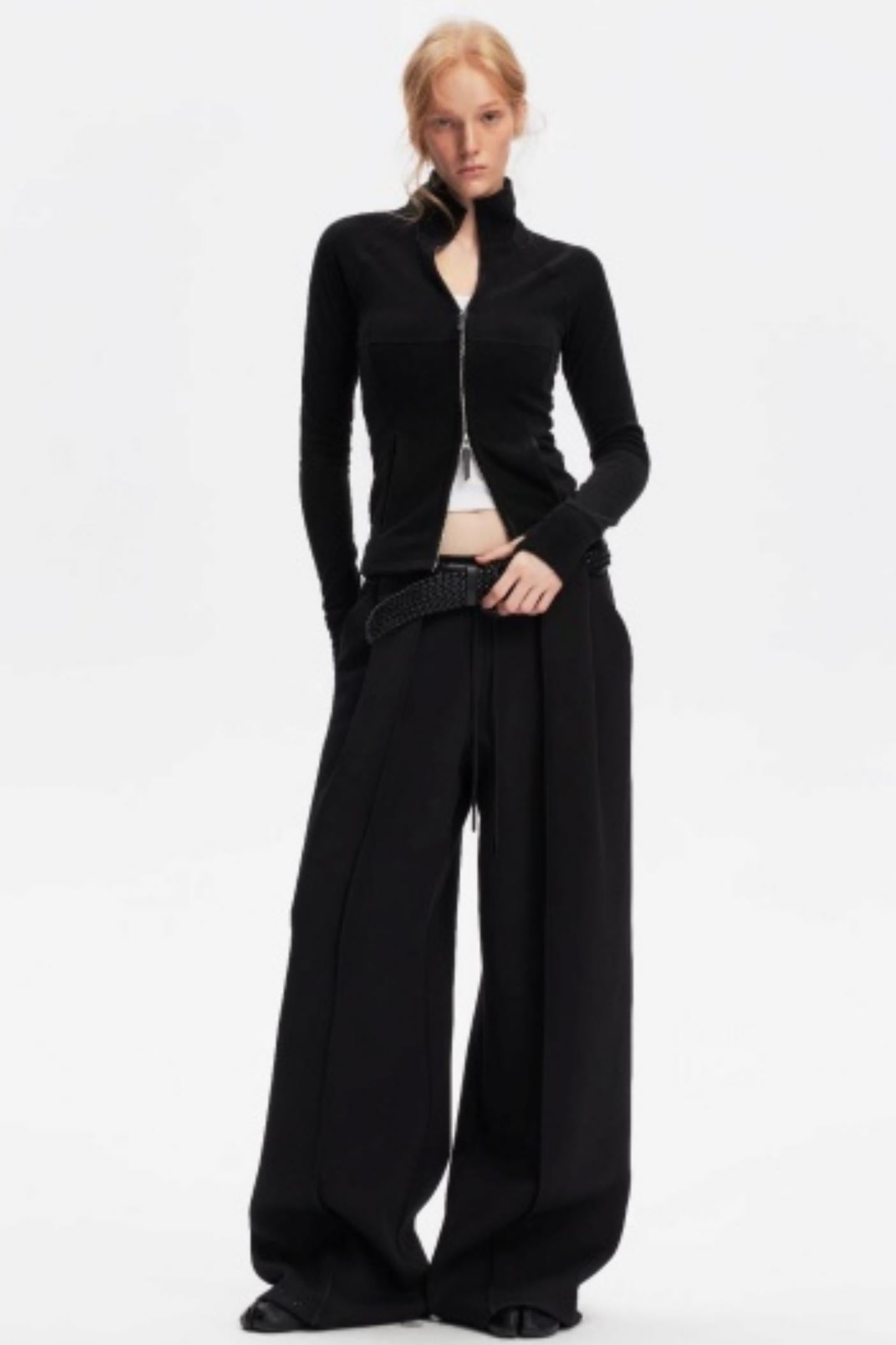 Minimalist Fleece Cycling Top