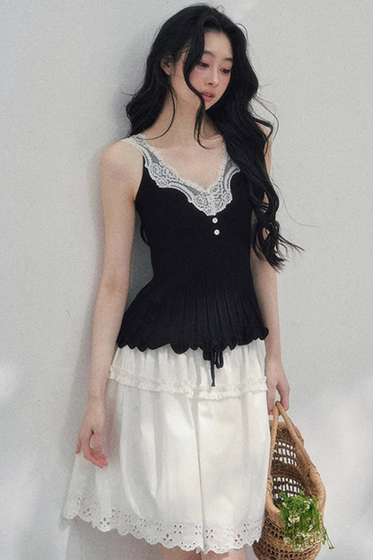 Spring White Half-Skirt