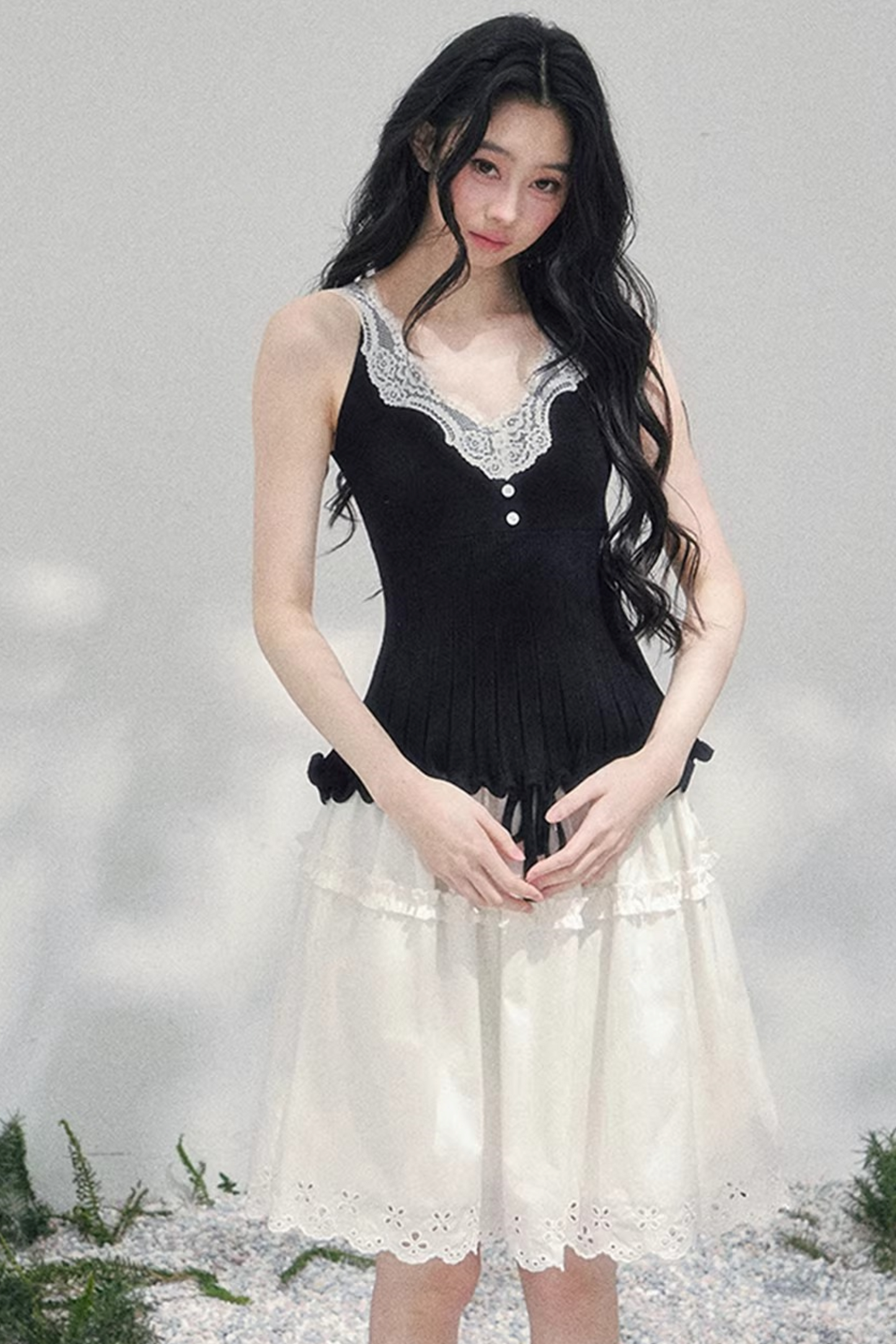 Spring White Half-Skirt