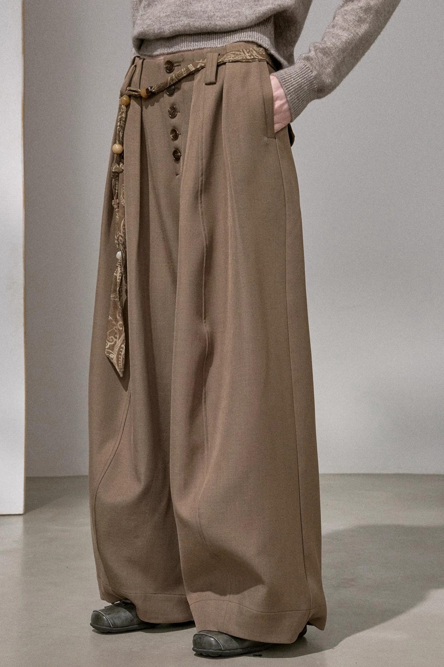 Button Pleated Winter Pants