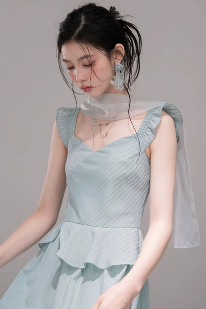 Conjunto de vestido de cinta transparente verde azulado claro