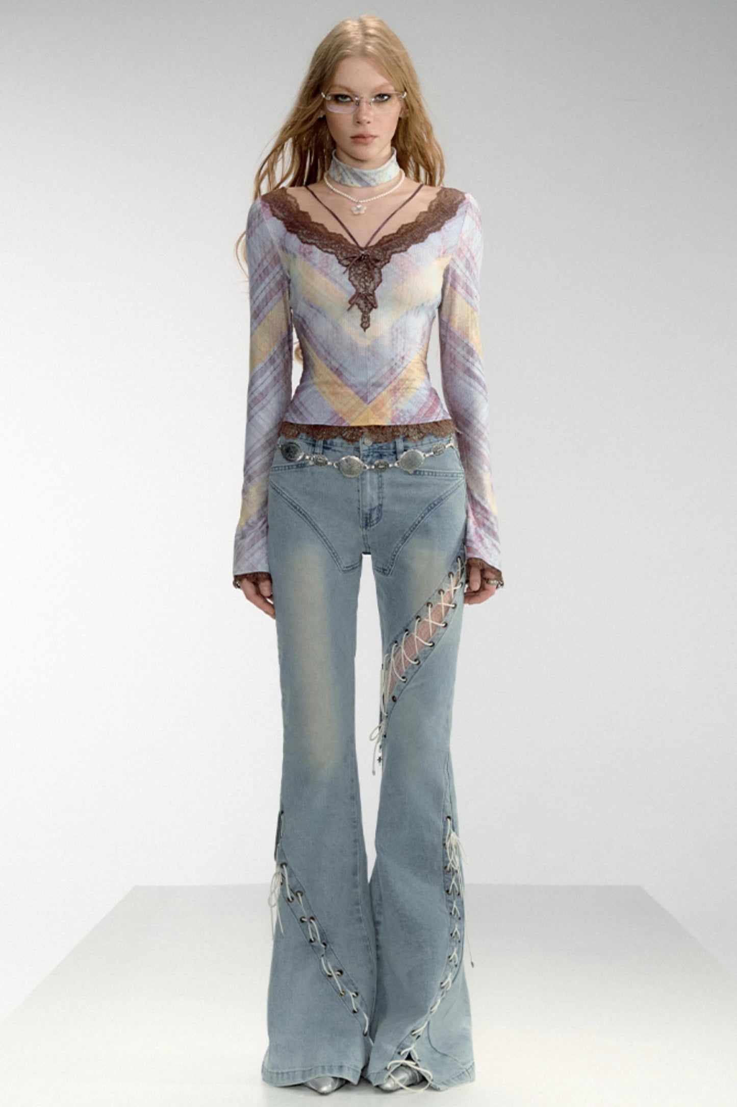 SMOKY WASHED ROPE FLARED JEANS