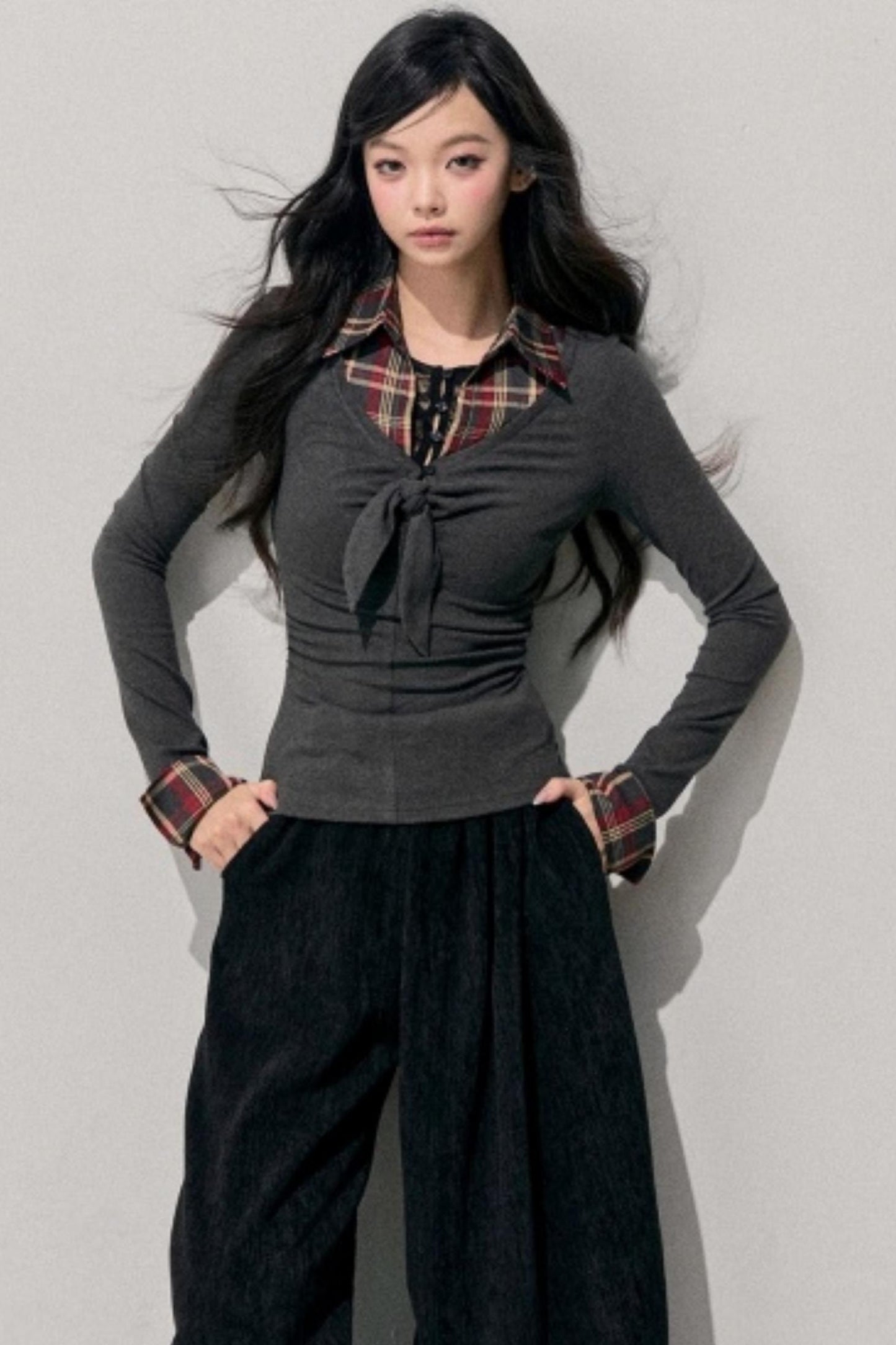 Knitted Plaid Slimming Top