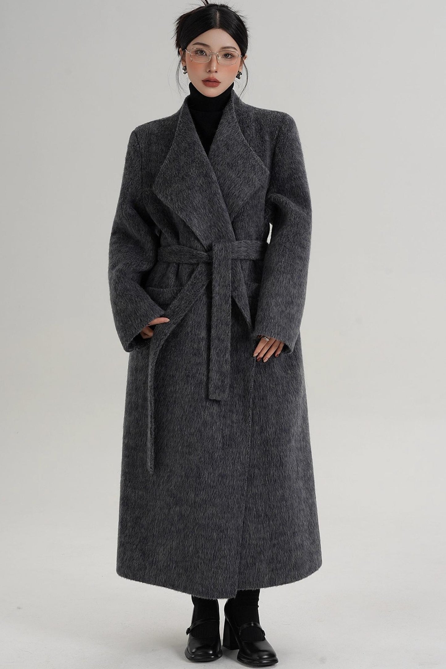 Elegant Gray-Blue Wool Coat