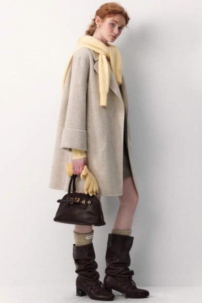 Glutinous White Wool Coat