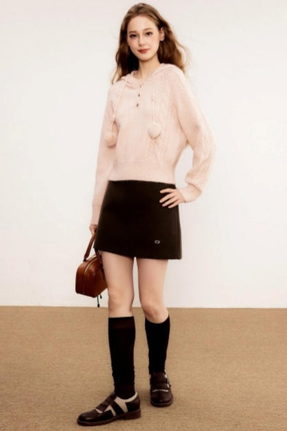 Three-Dimensional Cable Knit Hooded Sweater