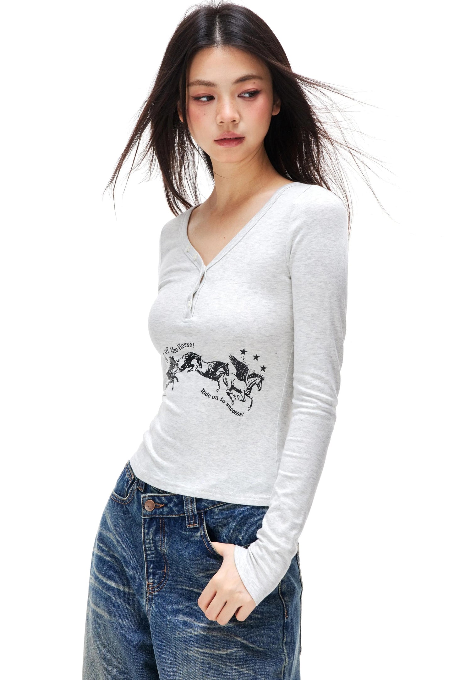 Star Shell Button Knitted Top