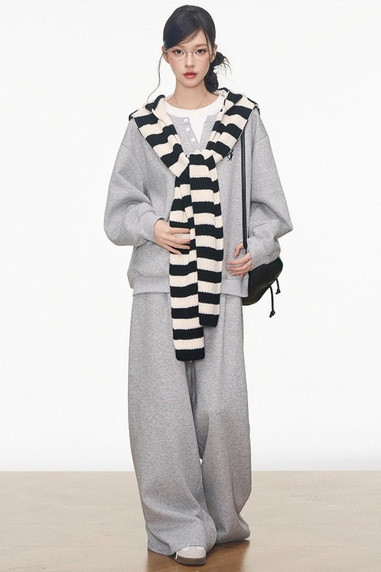 Gray Sweatshirt Set-Up