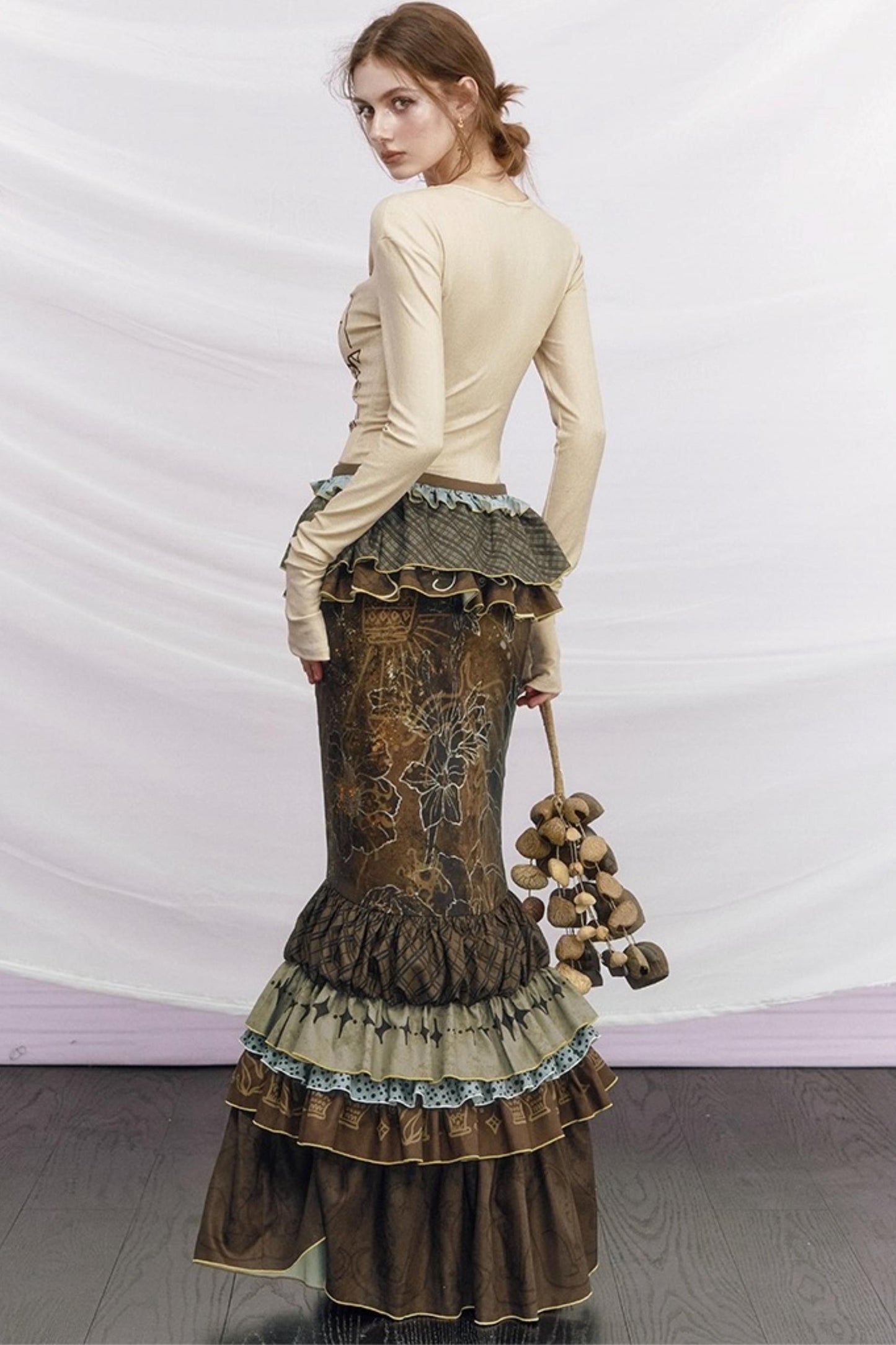 Off-Shoulder Knot Base Shirt