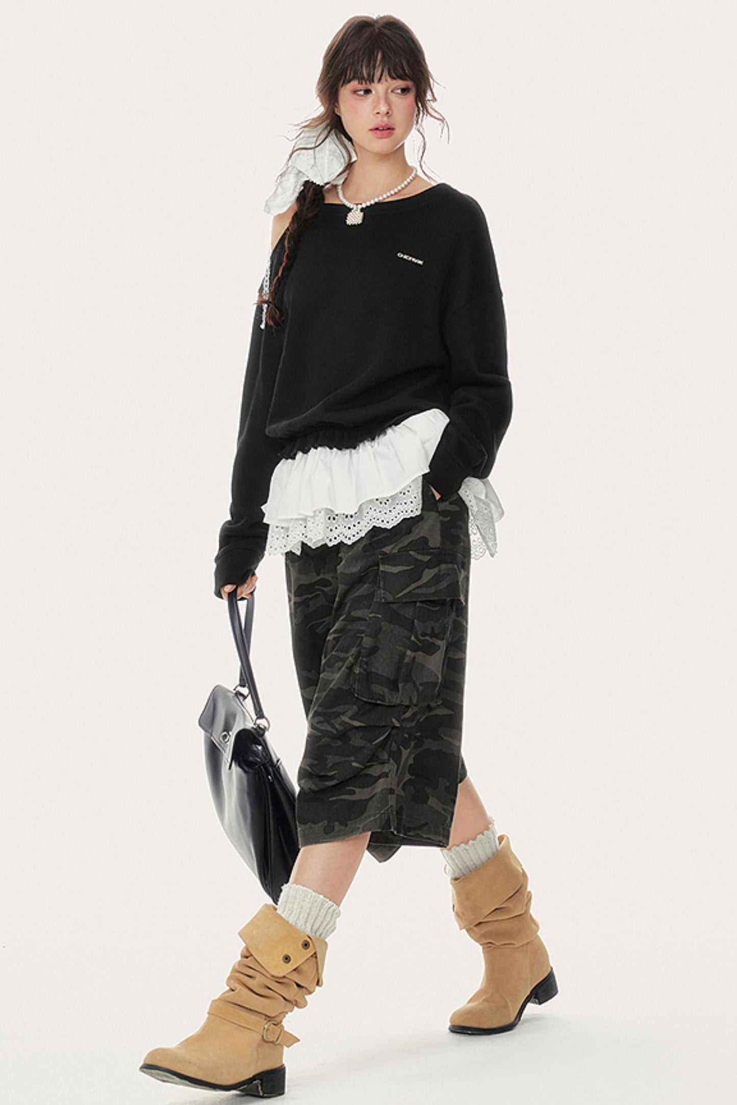 Skin-Friendly Slanted Shoulder Sweatshirt