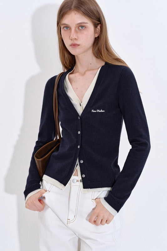 Color-Blocking Knit V-Neck Top